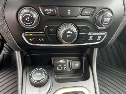 2018 Jeep Cherokee Latitude