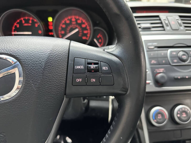 2013 Mazda MAZDA6 i Touring