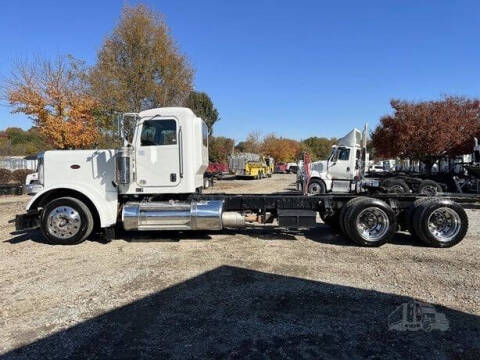 2012 Peterbilt 388