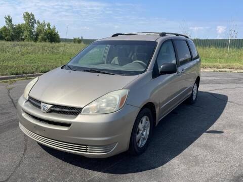 2004 Toyota Sienna for sale at Twin Cities Auctions in Elk River MN