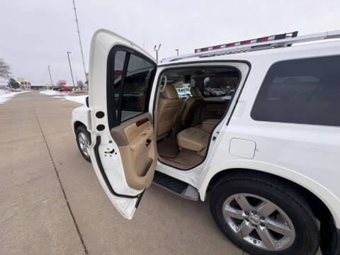 2012 Nissan Armada Platinum