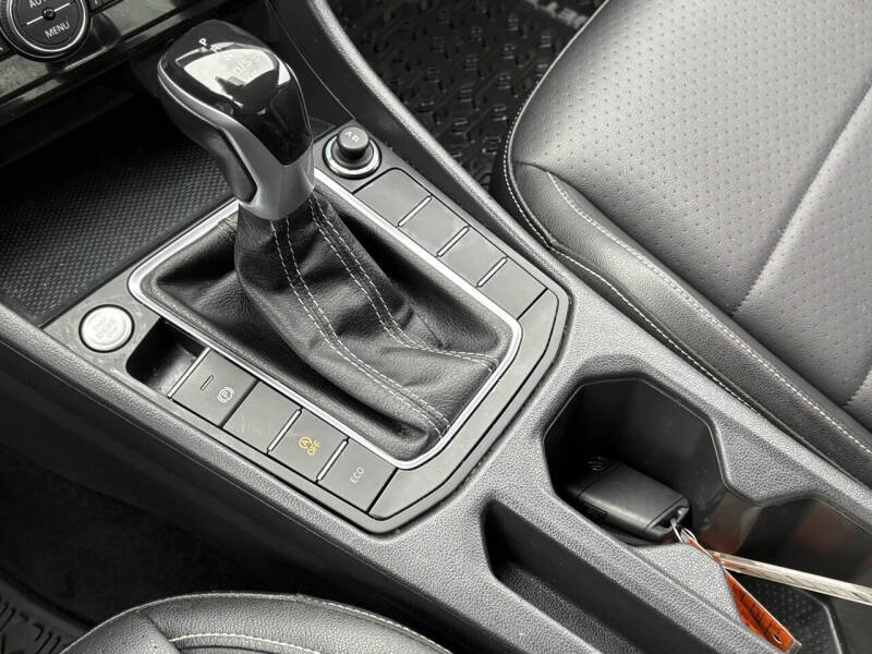 2022 Volkswagen Jetta SE