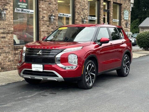 2022 Mitsubishi Outlander for sale at The King of Credit in Clifton Park NY