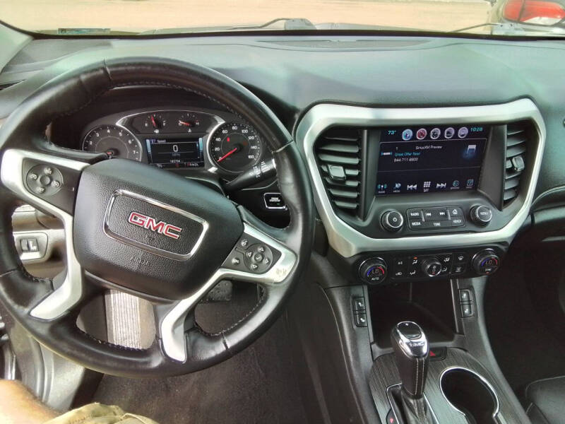 2017 GMC Acadia SLT-1