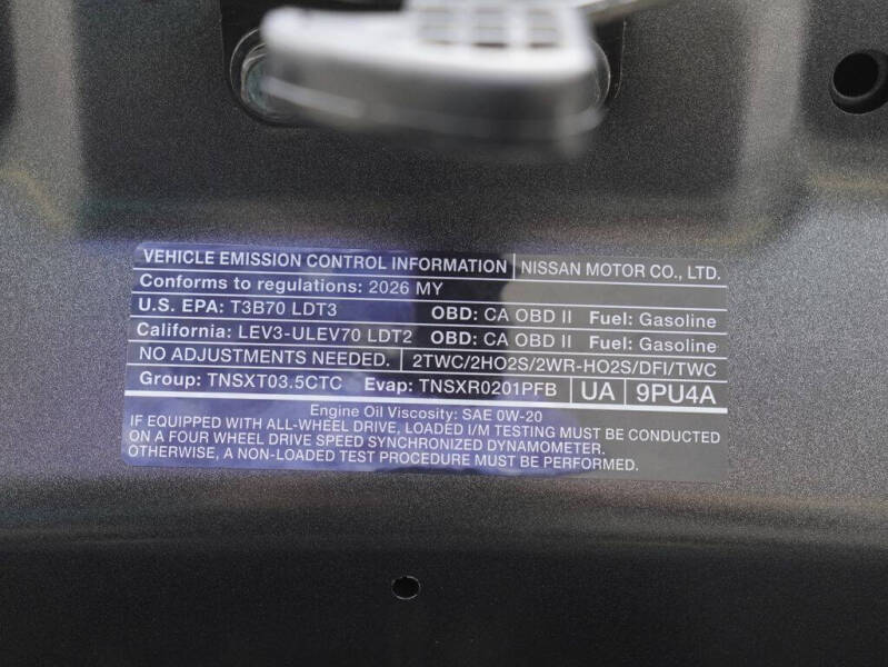 2026 Nissan Pathfinder SV