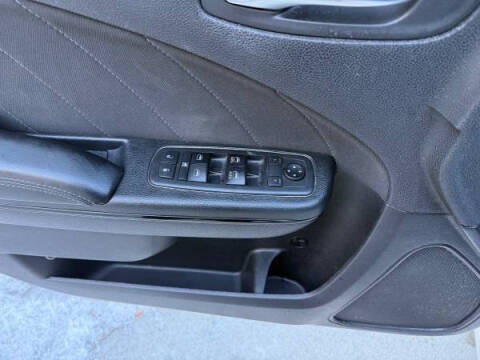 2017 Dodge Charger SXT