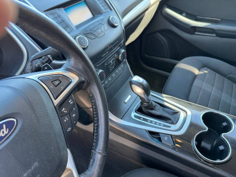 2017 Ford Edge SEL