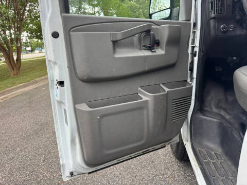 2017 Chevrolet Express 2500