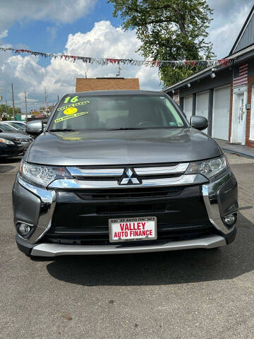 2016 Mitsubishi Outlander for sale at Valley Auto Finance in Warren OH