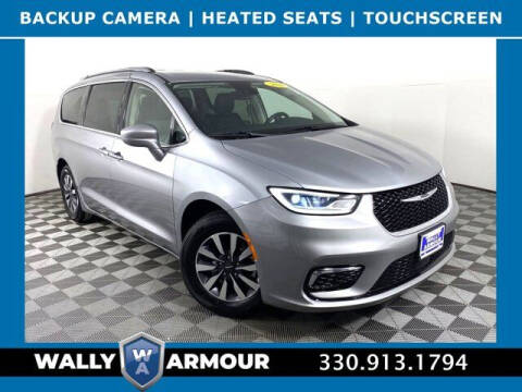 2021 Chrysler Pacifica for sale at Wally Armour Chrysler Dodge Jeep Ram in Alliance OH