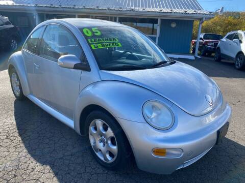 2005 Volkswagen New Beetle for sale at HACKETT & SONS LLC in Nelson PA