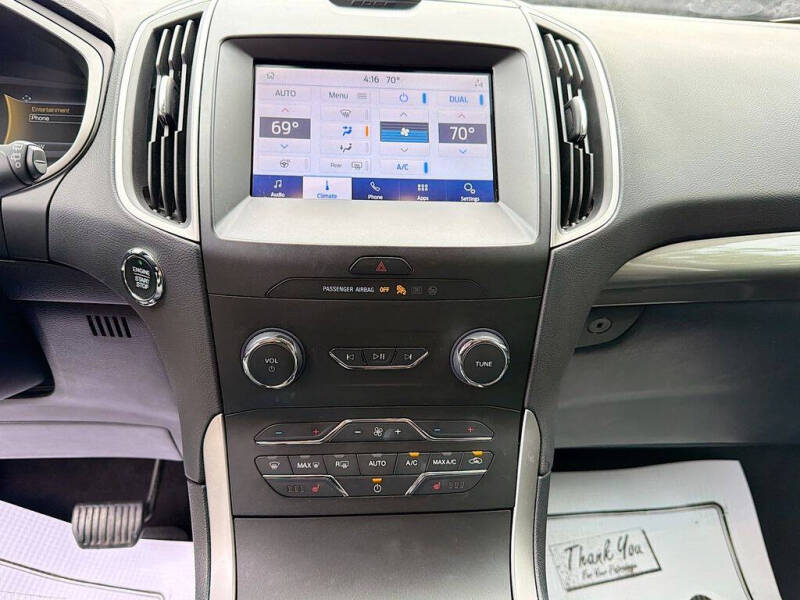 2020 Ford Edge SEL