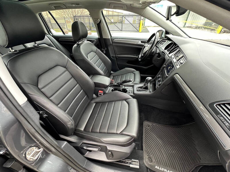 2017 Volkswagen Golf Alltrack TSI SE 4Motion