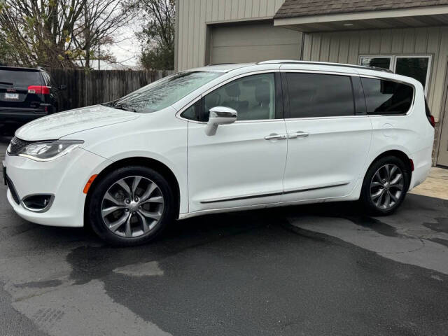 2018 Chrysler Pacifica for sale at Legit Motors in Elkhart, IN