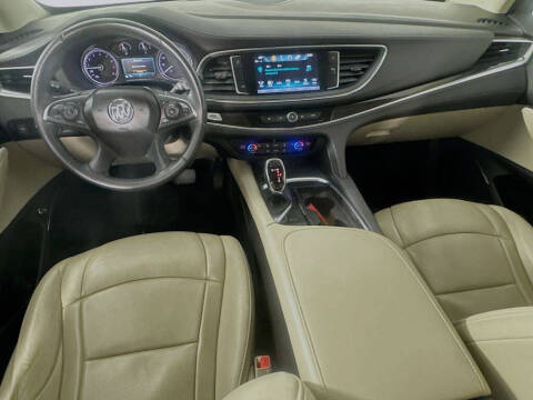 2018 Buick Enclave Essence