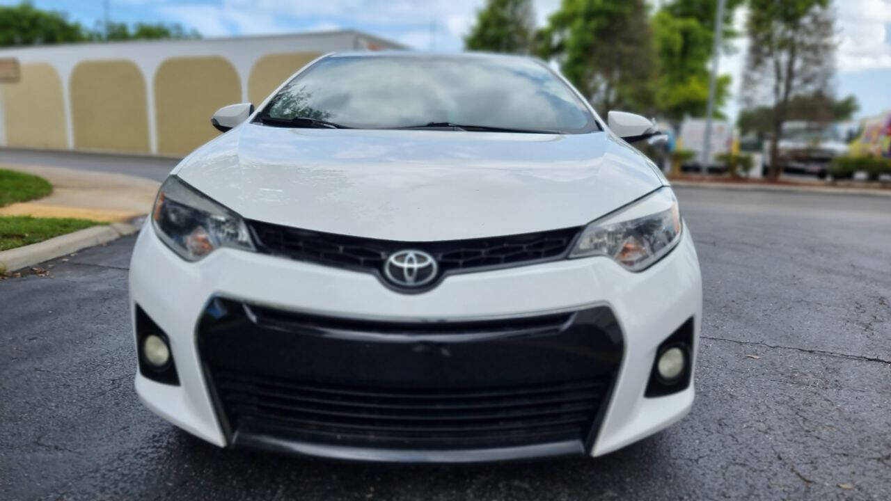 2016 Toyota Corolla  - $9,900