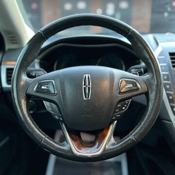 2013 Lincoln MKZ
