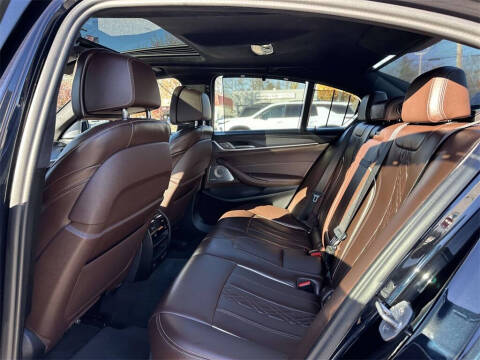 2022 BMW 5 Series M550i xDrive