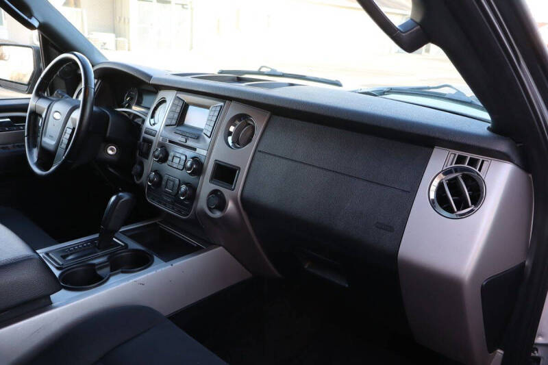 2017 Ford Expedition XLT