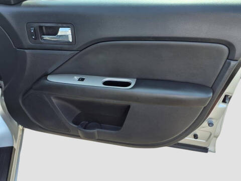 2011 Ford Fusion SEL