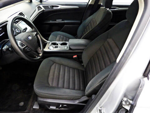 2018 Ford Fusion Hybrid SE