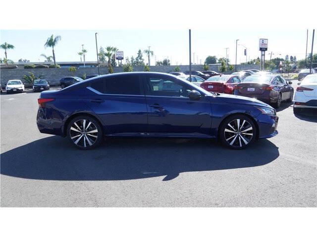 2021 Nissan Altima 2.5 SR