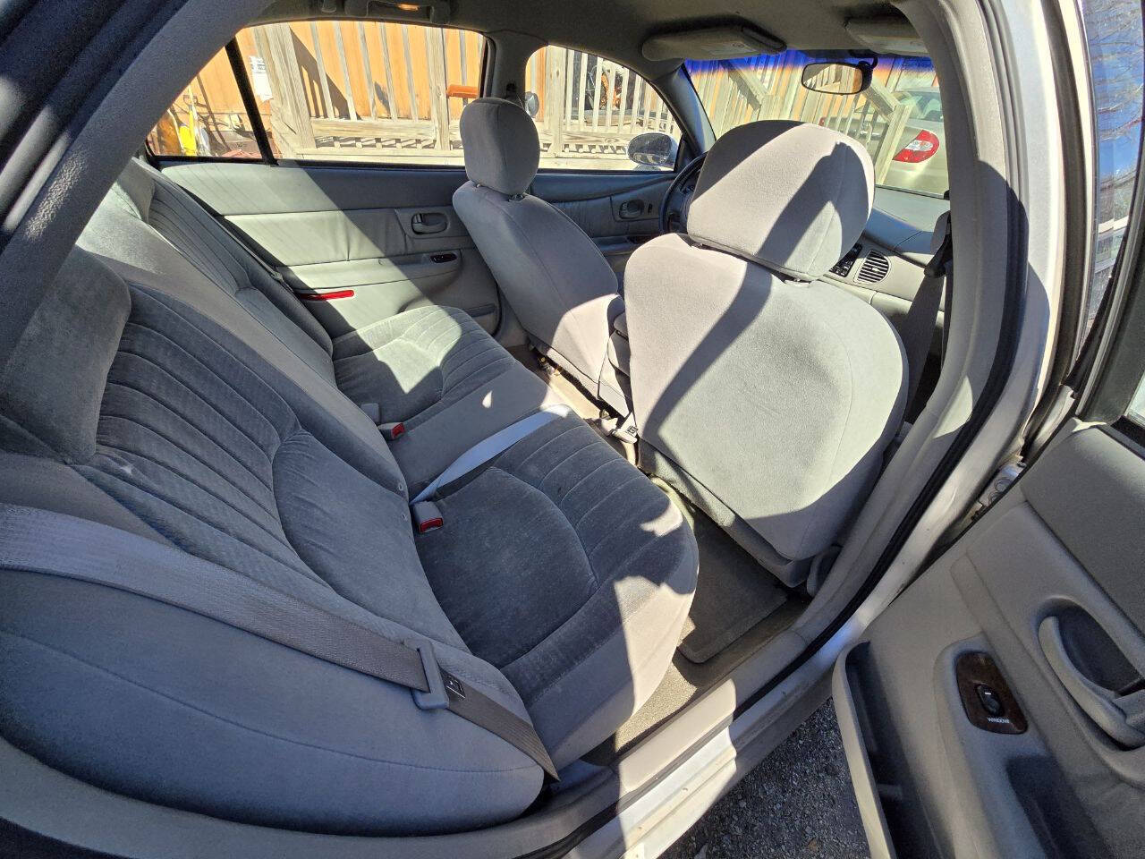 Silver 2003 Buick Century Base 4dr Sedan 15