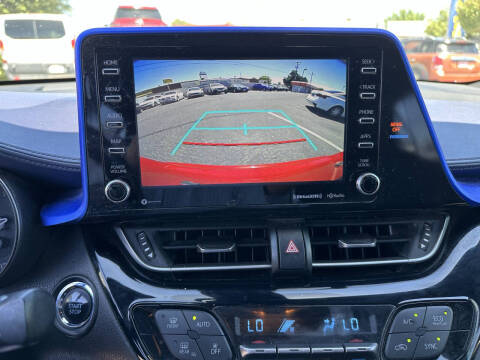 2021 Toyota C-HR XLE