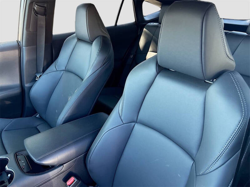 2024 Toyota Venza XLE