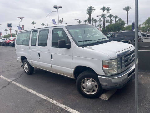 2011 Ford E-Series E-350 SD XLT