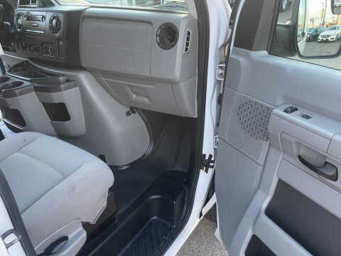 2013 Ford E-Series E-150