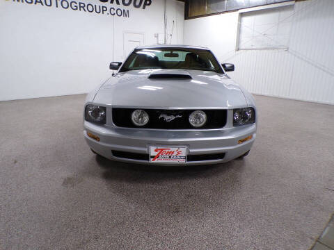 2005 Ford Mustang V6 Deluxe
