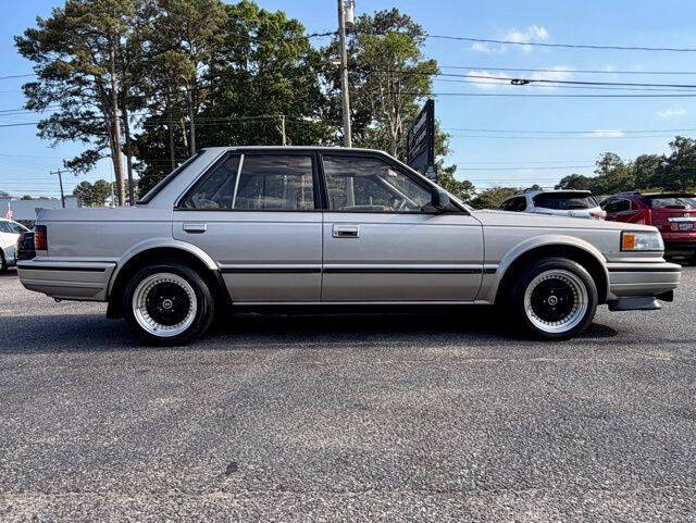 1987 Nissan Maxima SE