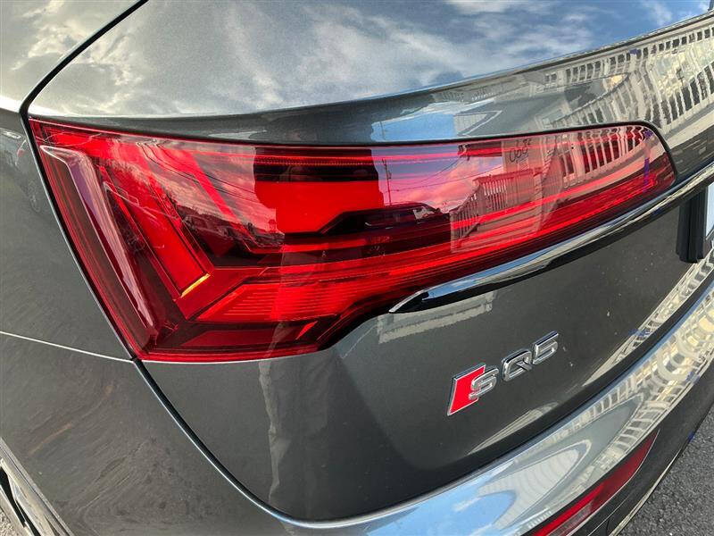 2021 Audi SQ5 3.0T quattro Premium Plus