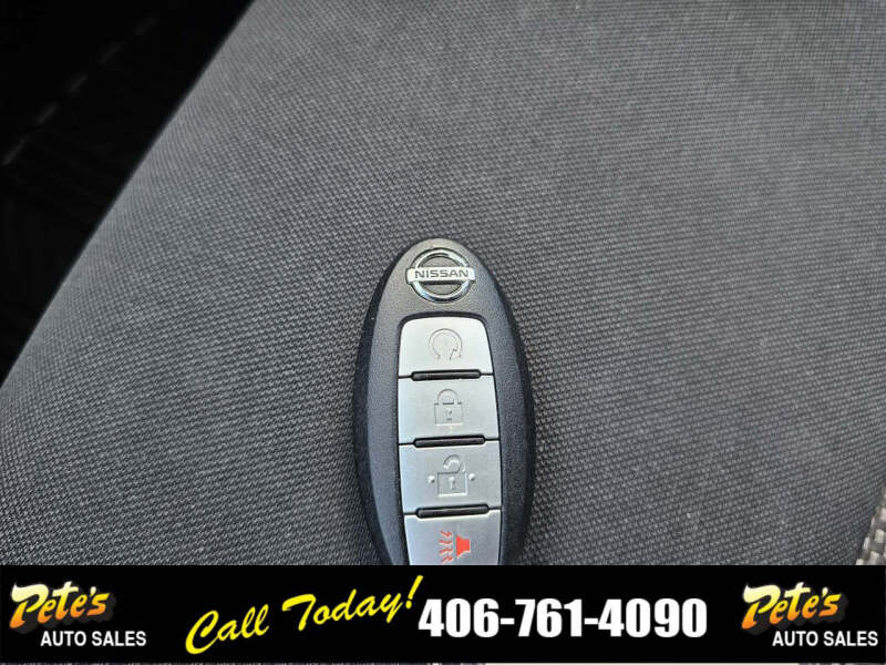 2018 Nissan Pathfinder SV