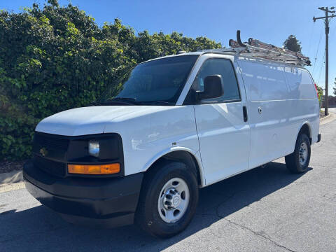 2017 Chevrolet Express 2500