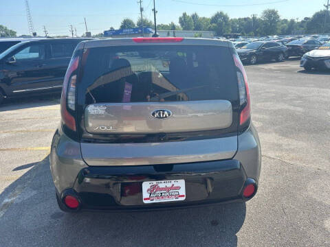 2016 Kia Soul +