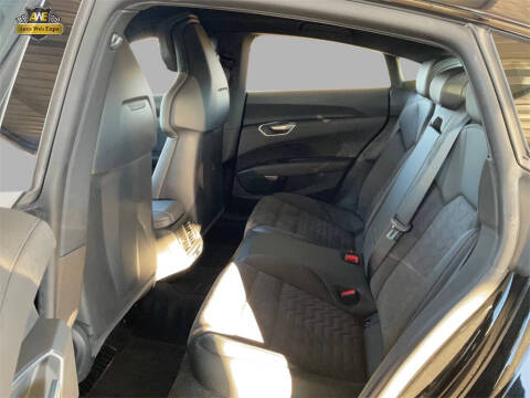 2022 Audi e-tron GT quattro Prestige