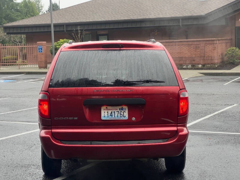 2006 Dodge Grand Caravan SE