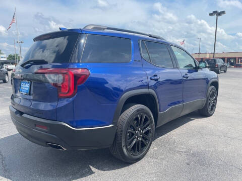 2023 GMC Acadia SLE