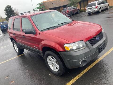 2006 Ford Escape Hybrid for sale at Blue Line Auto Group in Portland OR