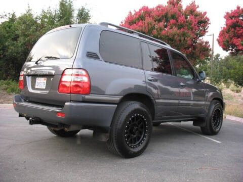 2004 Toyota Land Cruiser