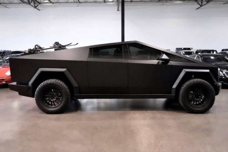 2024 Tesla Cybertruck