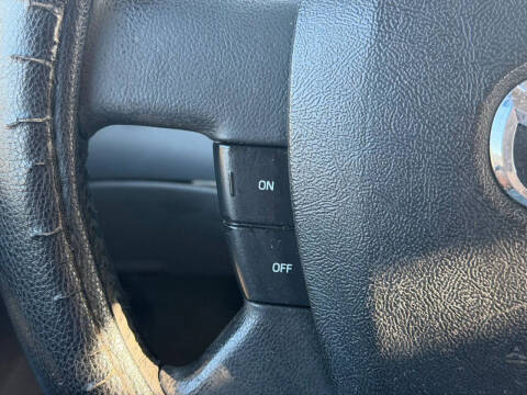 2004 Mazda B-Series B3000 SE