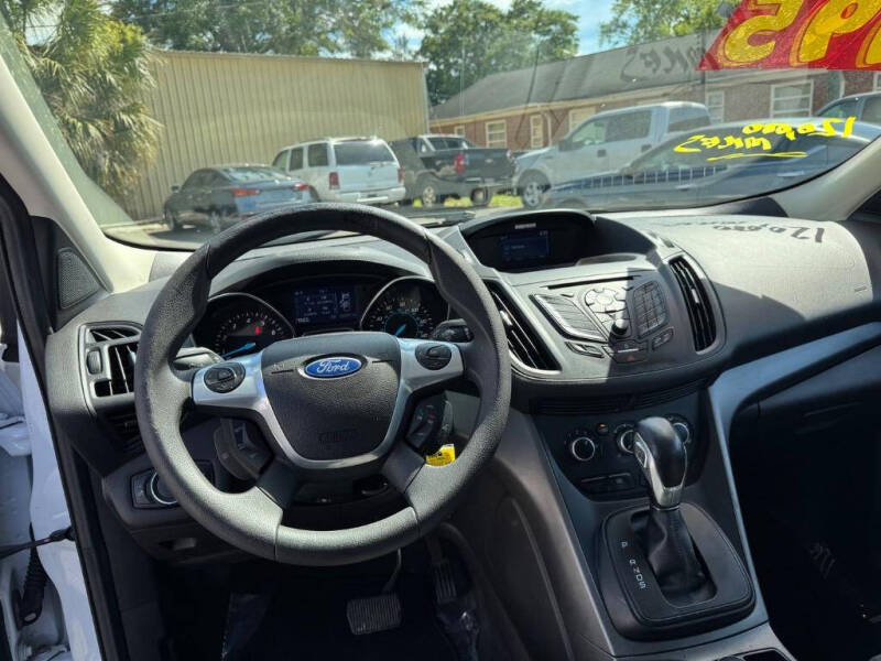 2014 Ford Escape S