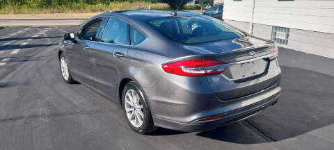 2017 Ford Fusion SE