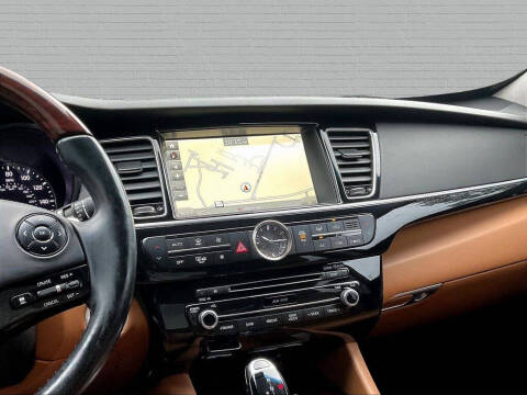 2017 Kia K900 Luxury V6