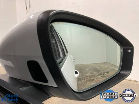 2024 Audi Q4 e-tron quattro Premium Plus 50