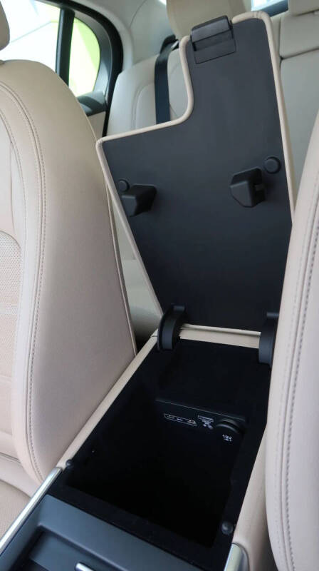 2020 Jaguar XE P250 S