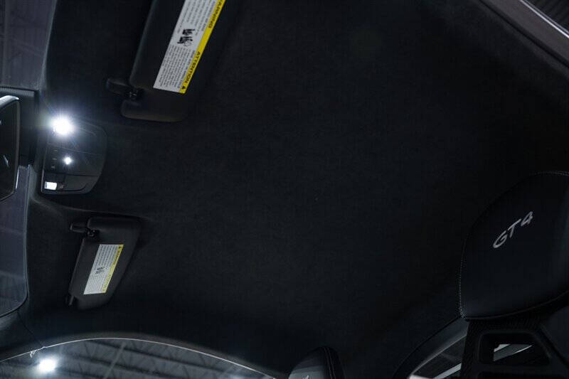 2021 Porsche 718 Cayman GT4